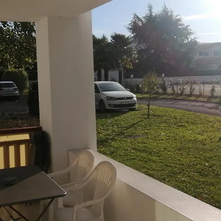 Centre, Commerces Et Nature A 5 Min A Pied Et Proche Thermes Cambo-les-Bains